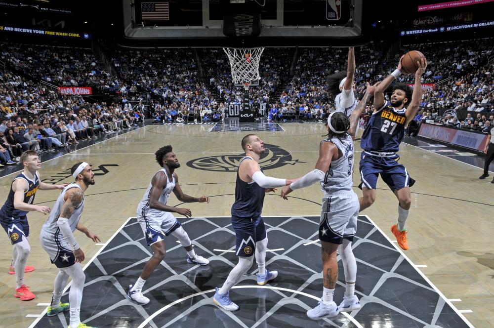 路传中或偶 路传中或偶