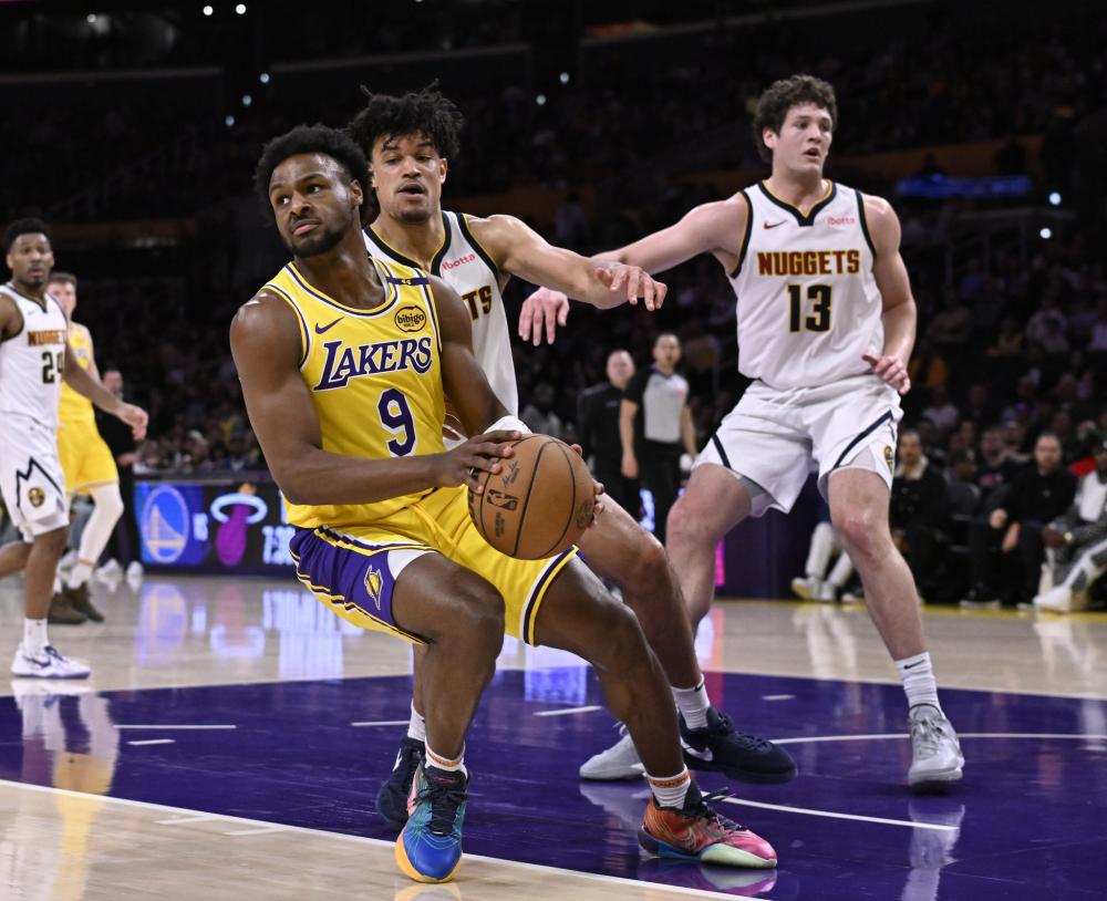 更是一堵心 更是一堵心