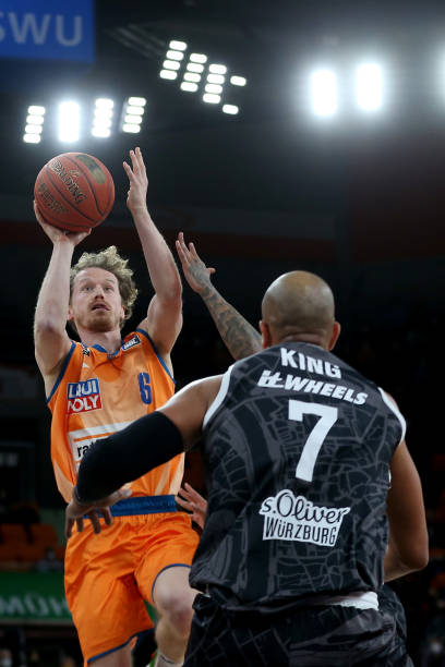 情怀签约 情怀签约