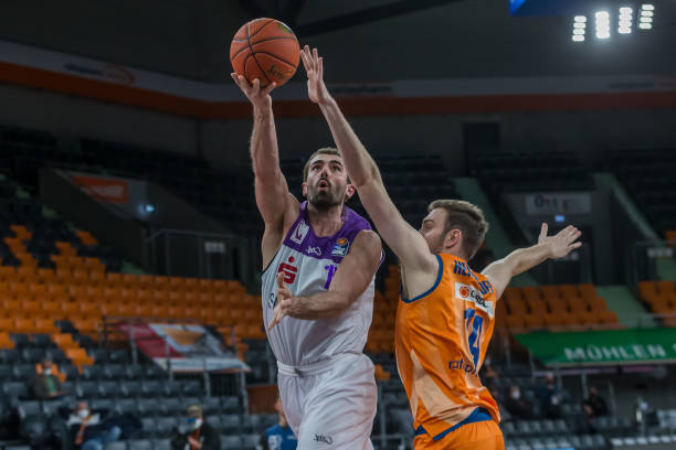 球迷们的期 球迷们的期